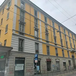 https://sweet-home-milan-20136.it-lombardy.com