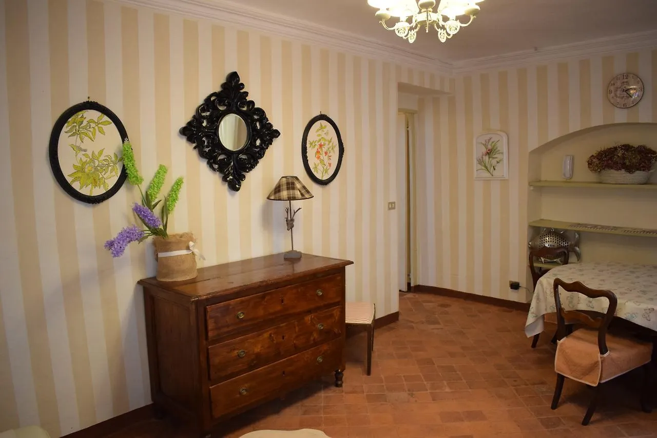 Palazzo Tucci Apartments Lucca 0*,  Italy